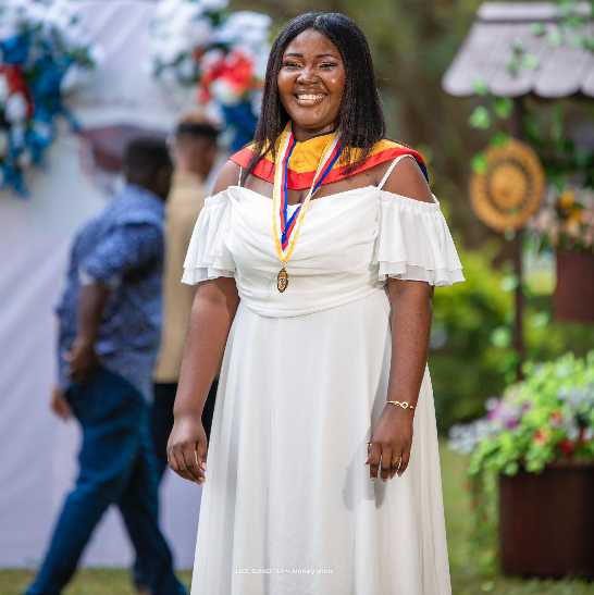 Ama Agyei❤️🧡💛💚