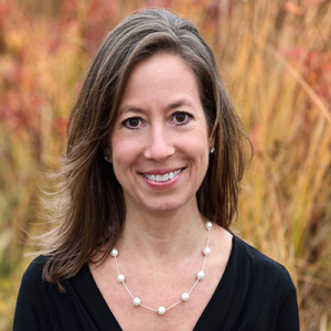 Interview with author Elisa Boxer- The Voice that Won the Vote