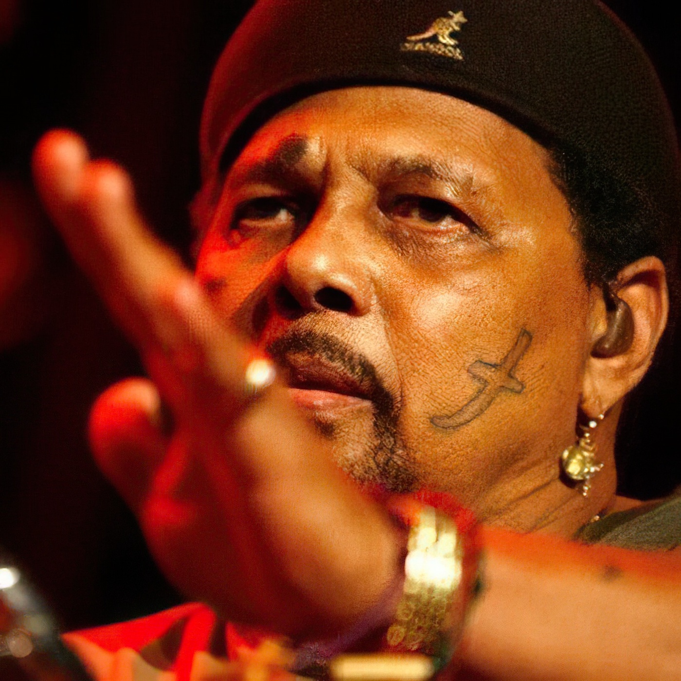 Arts Express 11-22-23 Featuring Aaron Neville