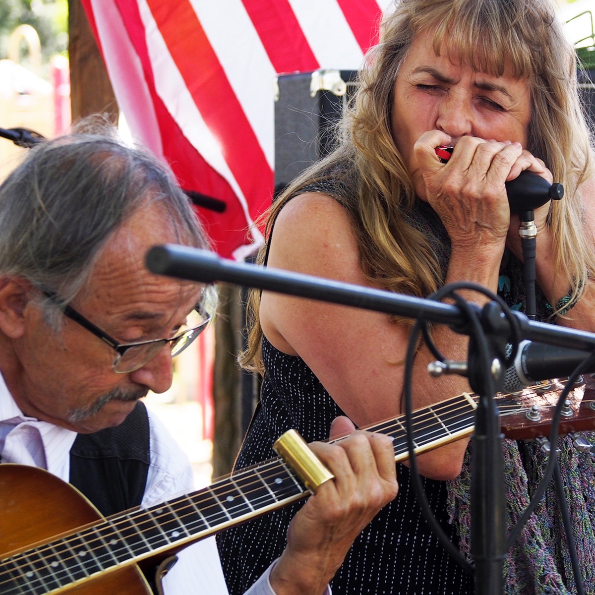 The Harmonica Lady