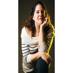 Chatting With Sherri welcomes the host of ”The Lonely Palette,” Tamar Avishai!