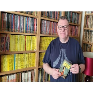 Chatting With Sherri welcomes collector of vintage paperbacks; Jules Burt!