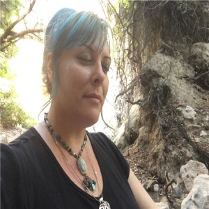 Guest :Julie Roberts "(jEWELS) joins angel( host) for earth magic,reiki