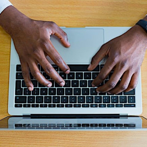 Macの仕事効率を高めるアプリ５選【設定しないと遅いマシン！】