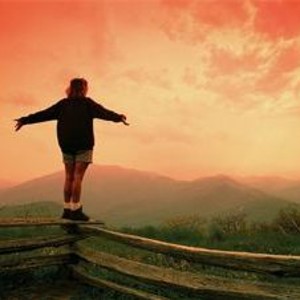 Barefoot Channelling:  Staying in the Moment