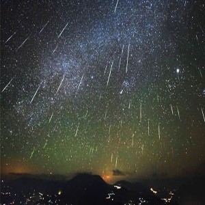 Perseid Meteors: Celestial Beauties of Mid-August Nights