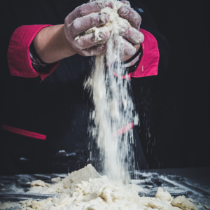Cookery schools and how to use salt
