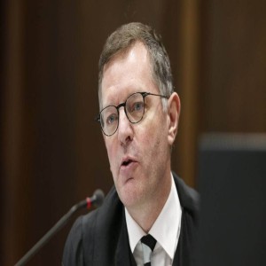 Maverick Lawyer Slams Judge