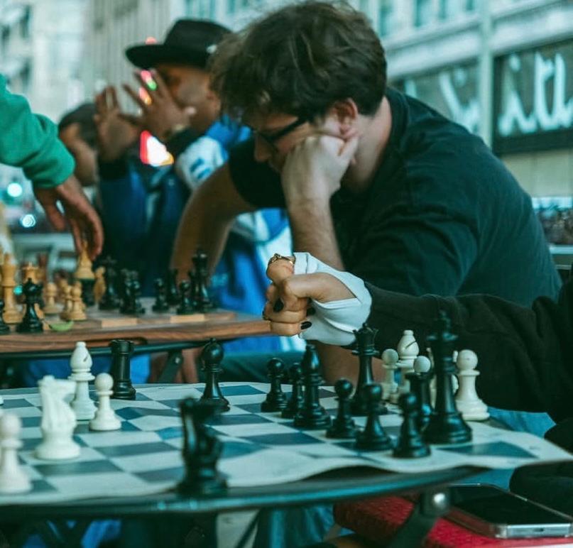 31: Dustin Young - history, chess, history of history, history of chess