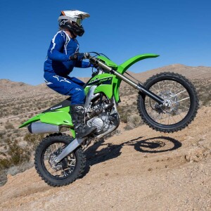 Kawasaki KX250X + Allan Karl author of ”Forks”