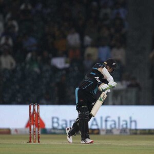 Podcast no. 195 - New Zealand get their first win of the tour in a thriller at Lahore.