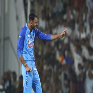 Podcast no.107 - Axar Patel the standout bowler in a high-scoring T20 Series. India come from behind to win the T20 Series against Australia & get T20 World Cup preparations back on track.