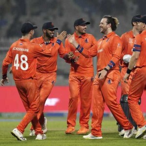 Podcast no. 400 - The Netherlands crush Bangladesh in Kolkata with a resounding victory courtesy of a superb bowling display by Paul Van Meekeren.