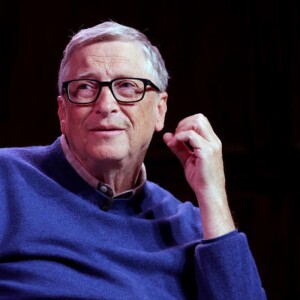 BILL GATES GIVES FORTUNE AWAY - perish the thought, he’s mad