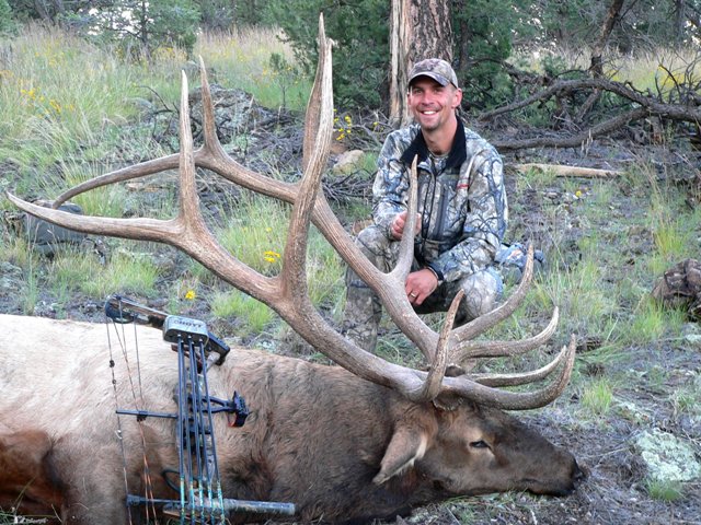 Corey Jacobsen Hunting DIY Elk in Idaho 9.41