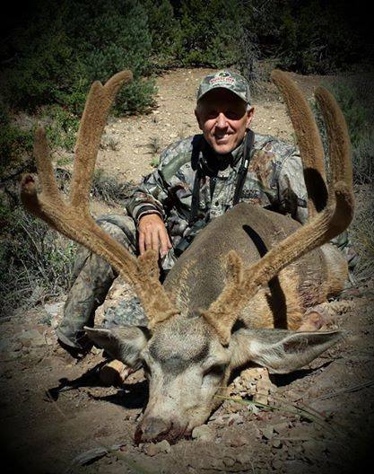 8.15 John Stallone talks with Just for Hunting very own Parrey Cremeans blacktail hunting 