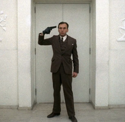 Kill James Bond!