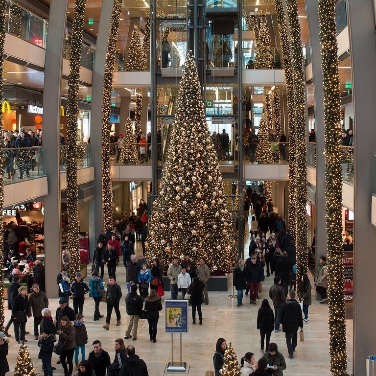 Customer Experience University - Winning Loyalty & Engagement One Customer at a Time
