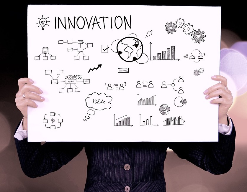 Customer Experience University - Winning Loyalty & Engagement One Customer at a Time