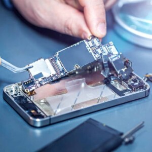 What Are The Main Cell Phone Issues That Need Immediate Repair?