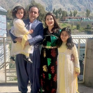 Episode 11 - Interview with Soma - Mother of 2 1/2 year old daughter Kaze from Iraq, who was born with IA/ARM (Cloaca)