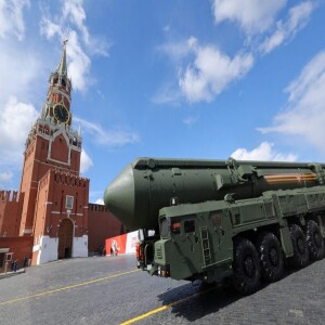 What if Mexico got Russian Nukes?