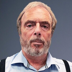 Peter Hitchens exposed British Governmental failure!