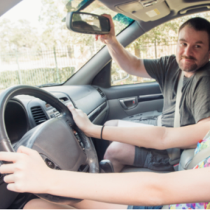 Teaching Teen Drivers the Importance of Maintaining Focus While Driving