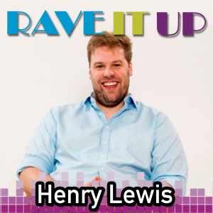 Comedian & Actor of The Goes Wrong Show, Henry Lewis
