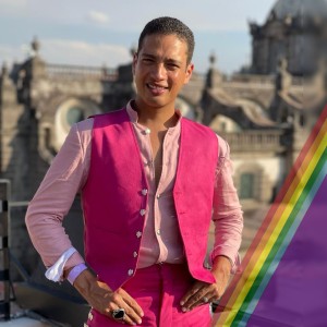 ALFONSO MERAZA ”ENCONTRE MI ESPACIO PARA SEGUIR ADELANTE SIENDO PARTE DEL LGBTQ+”