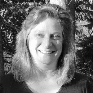 Ep 11 Family Talk: Julie, What memory loss looks like, communicating creatively & good friends