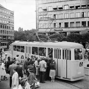 25. Spårvagnar och bussar i Stockholm