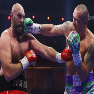 Review of Usyk vs Fury