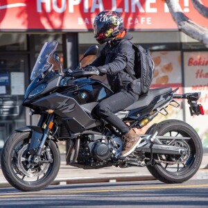 BMW F 900 XR ADV + Ricki Marenghi from Wheels in Motion