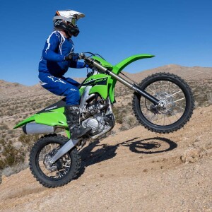 Kawasaki KX250X + Allan Karl author of ”Forks”