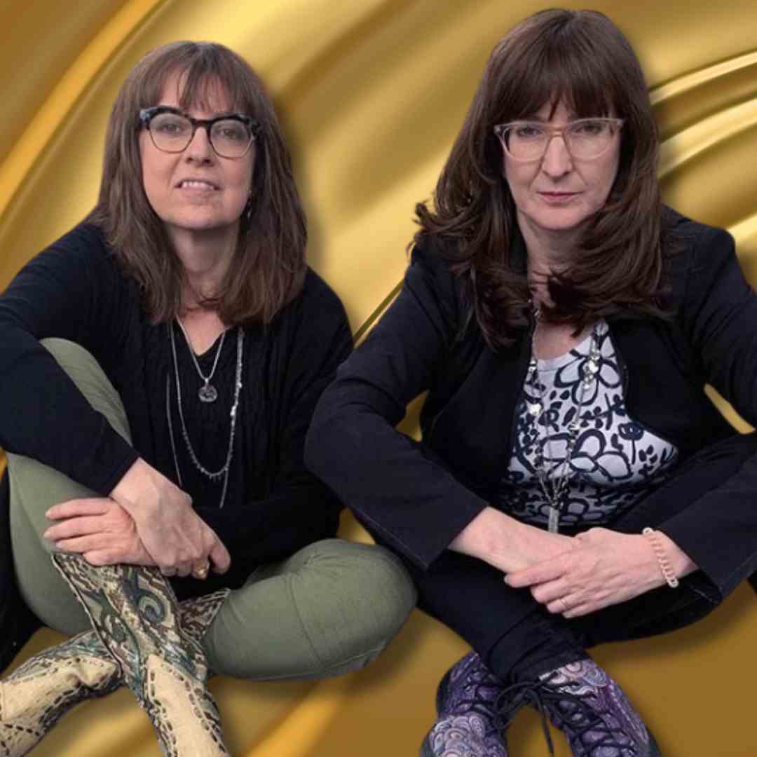 937 | Nancy & Amy Harrington on Passion, Equality, and Unique Stories