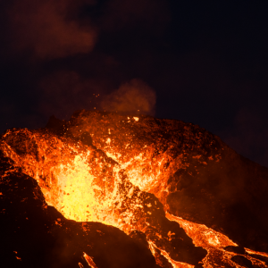 Sam Kahn Manchester | Reykjanes Peninsula Volcano Erupts