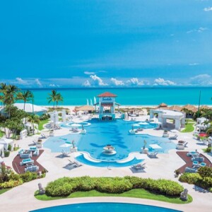 Episode 72 - Gem of the Bahamas: Talking Sandals Emerald Bay with General Manager Jeremy Mutton