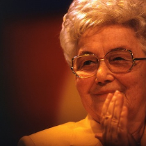 Chiara Lubich-Itt vagy közöttünk