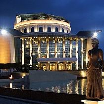 Beszélgetés a Nemzeti Színház dramaturgjaival a Nemzeti Színház elmúlt éveiről és törekvéseiről