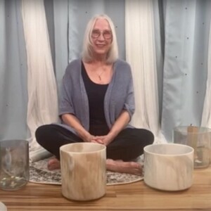 Jeanie Hopkins – Certified Alchemy Crystal Bowl Sound Healer, Conscious Trans-channel and Reiki Master