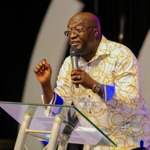 Praising Jesus Through It All | Dr. Denis Ssempebwa
