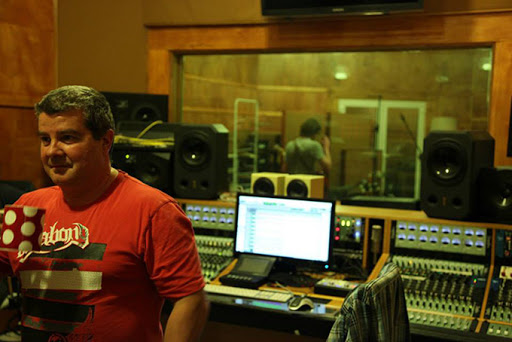Episode 102: A Conversation With Julian Mendelsohn