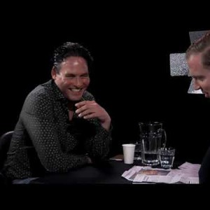 Arno en Sven blendelen zich door de Groene Amsterdammer (1): Arno Wellens en Sven Hulleman