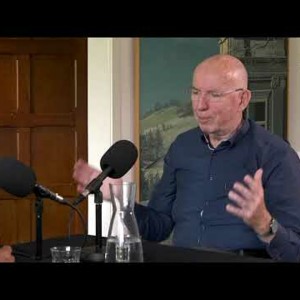 We zijn een verweest en verwend kind: Mickey Huibregtsen en Harry Starren