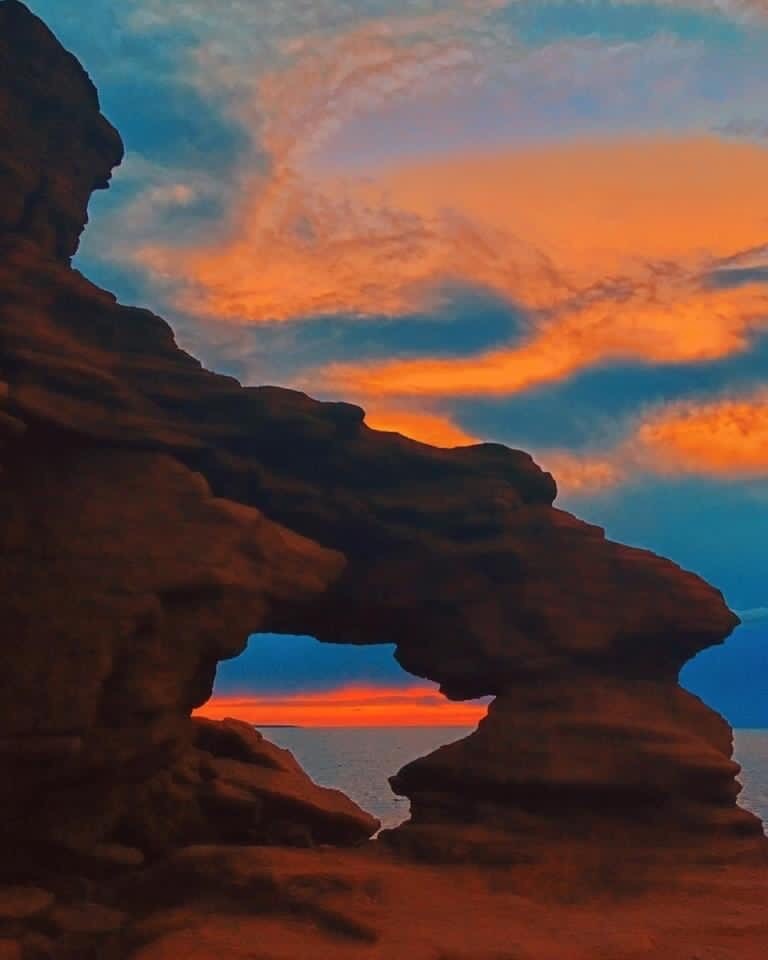 ISLAND WAVES