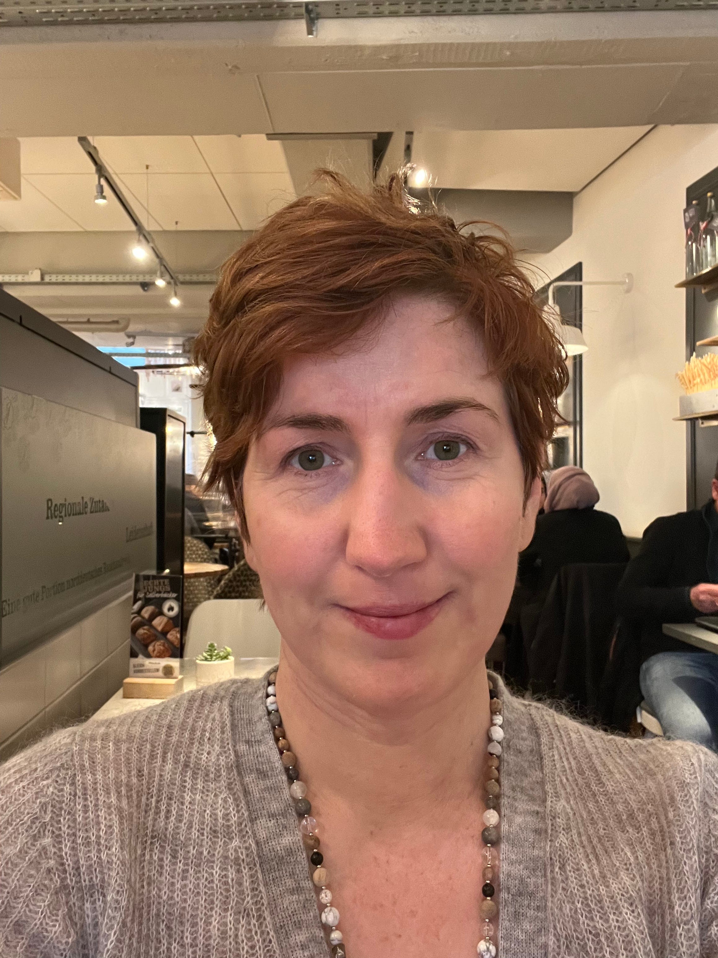 S1E27 From Fear, Shame, Guilt, going through coaching, discovering a life of freedom and self-love with Susanne Naomi Baumbach thumbnail