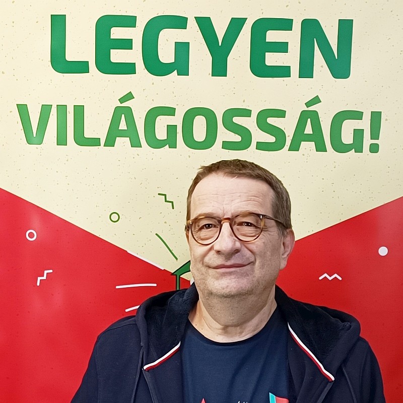 Szemlélek Társalgó