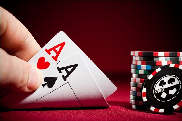 Judi Online Domino helps you enjoy great variety of domino games at one place