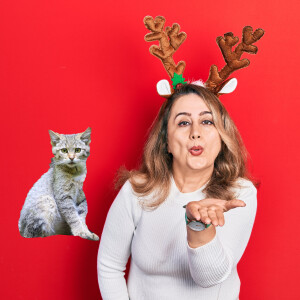 Comedy Cat! Super model & reindeer experts Alicia Beckandcall and Kitty Flossie. Taylor Swift offers Ryan Gossling singing lessons.